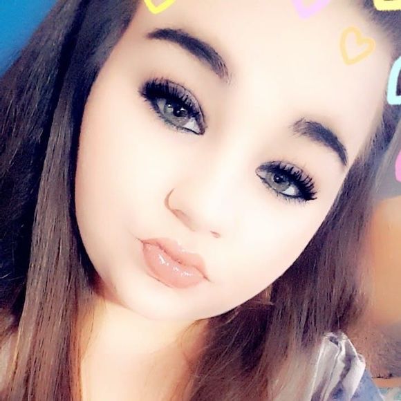 Meet your Posher, Haley - Picture 1 of 1